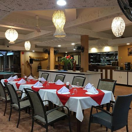 Anda White Beach Resort Екстер'єр фото