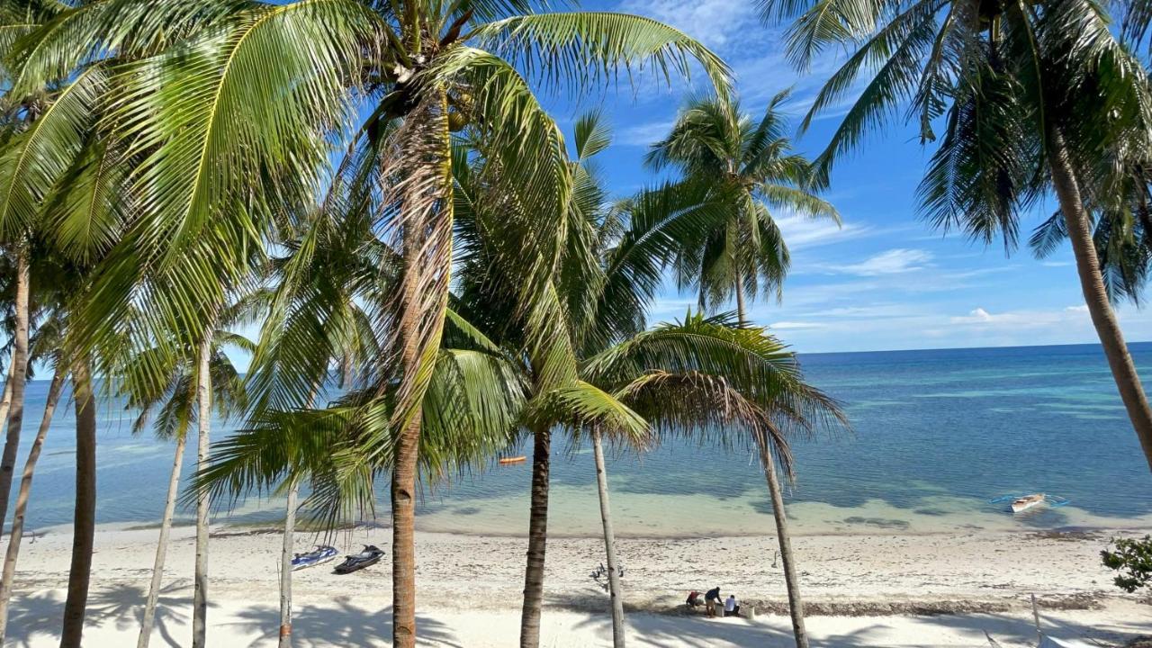 Anda White Beach Resort Екстер'єр фото